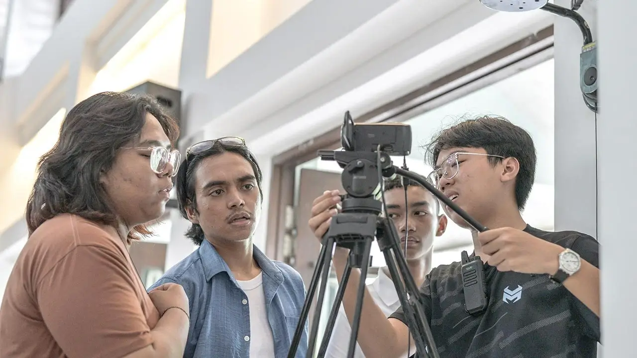 Komsos Gelar Pelatihan Broadcast & Fotografi