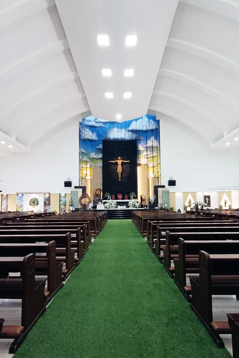 Arsitektur Gereja St. Odilia