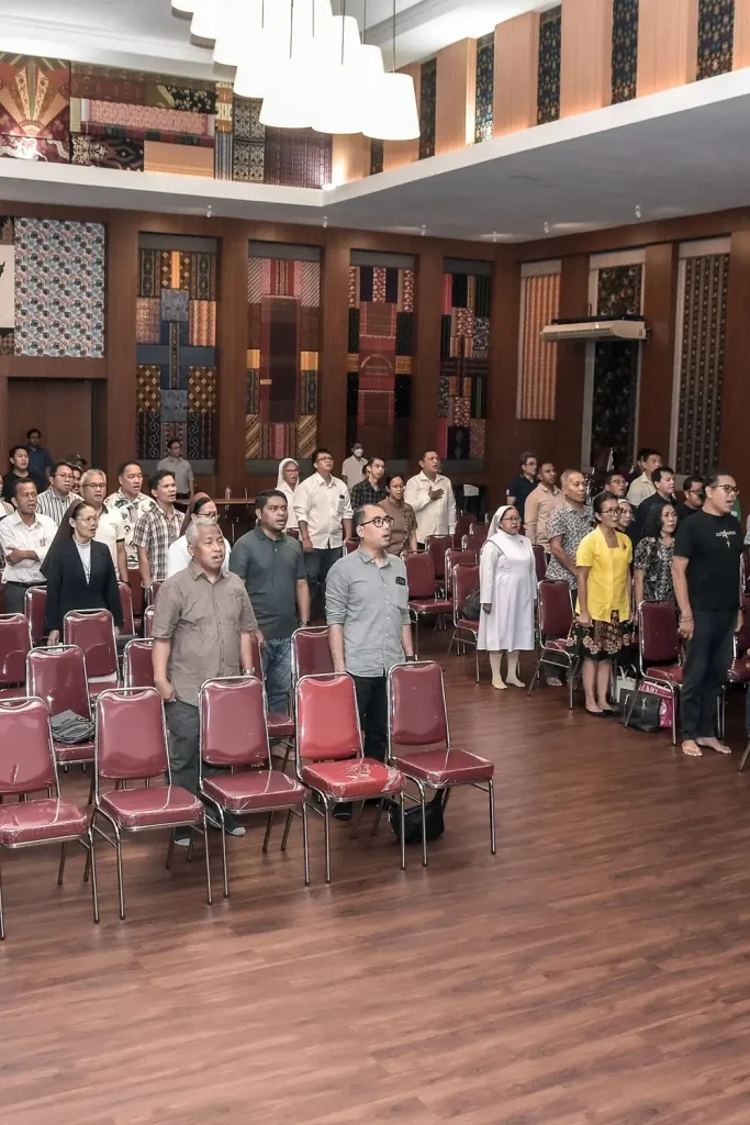 Aula Gedung Damian di kompleks Paroki Citra Raya